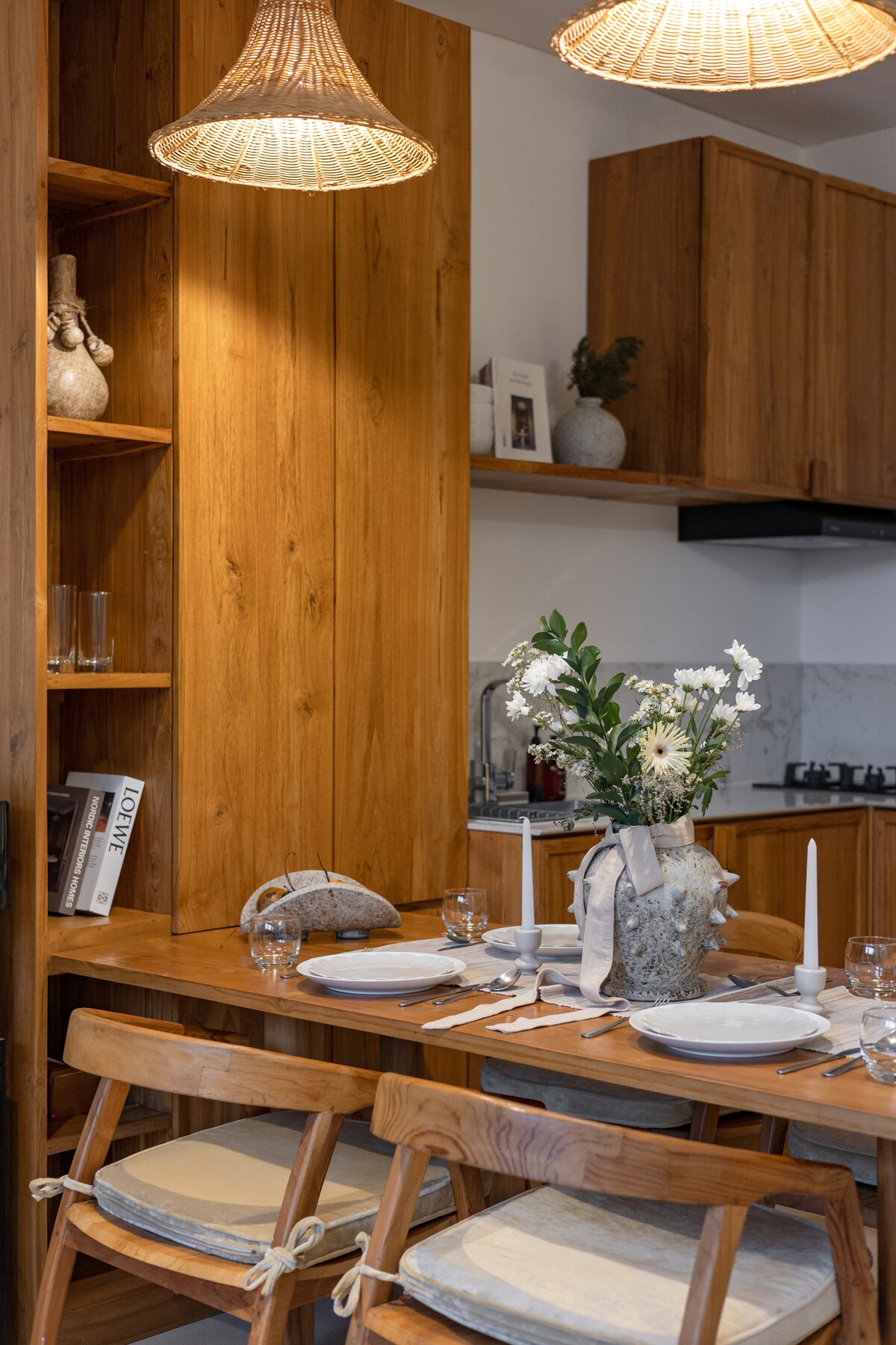 Premier Umalas 17 — Dining area photo 4