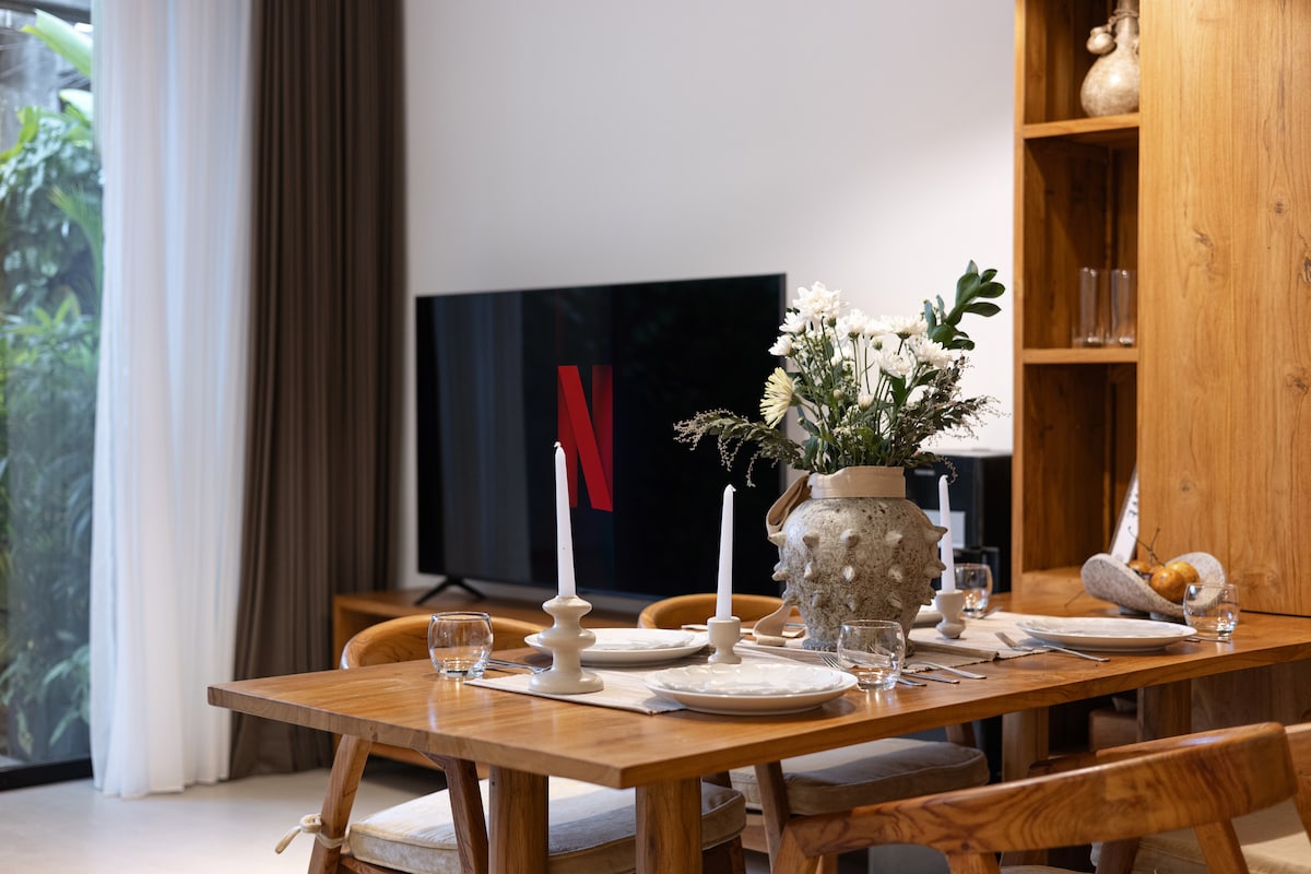Premier Umalas 17 — Dining area photo 3