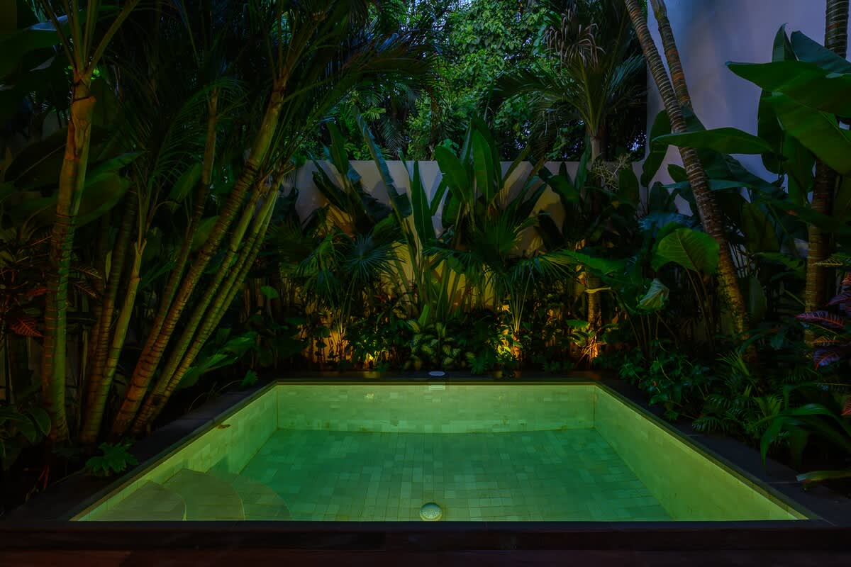 Stylish 2BR Pool Townhouse in Sanur — Pool photo 2