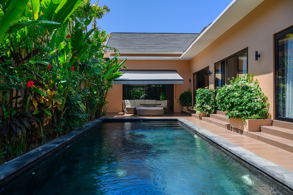 Villa Black Pool